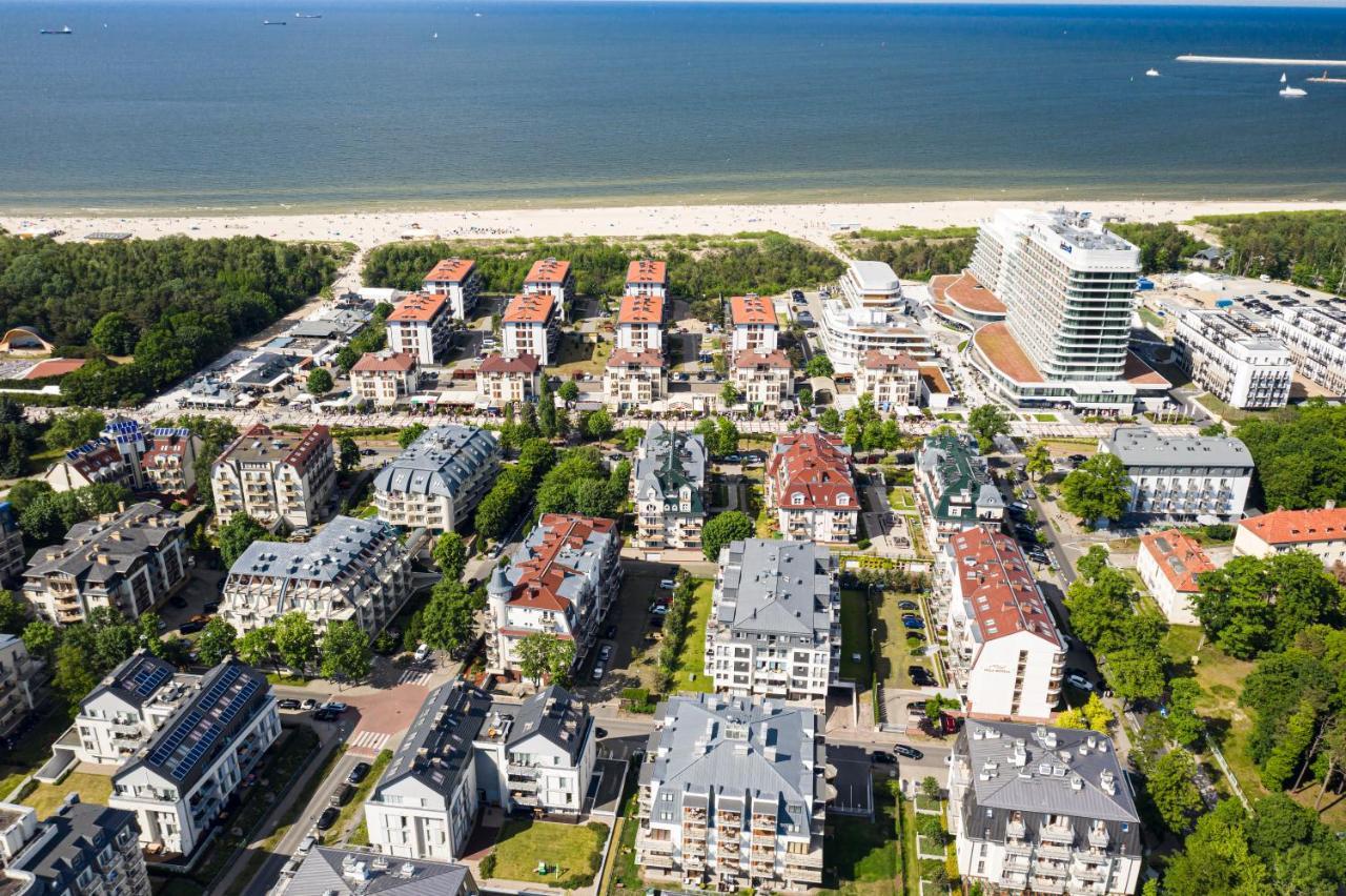 Apartamenty Baltic Fort - Visitopl シフィノウイシチェ エクステリア 写真