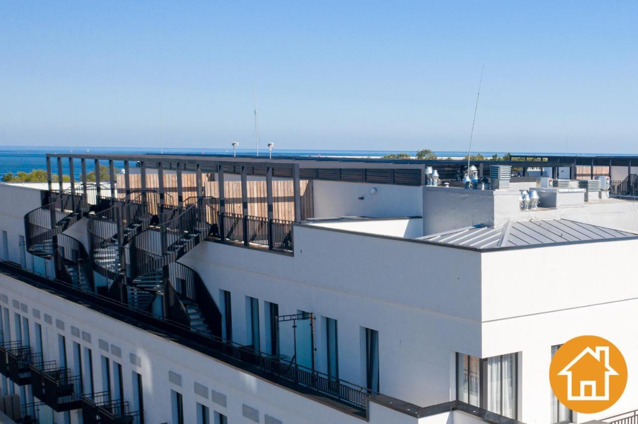 Apartamenty Baltic Fort - Visitopl シフィノウイシチェ エクステリア 写真