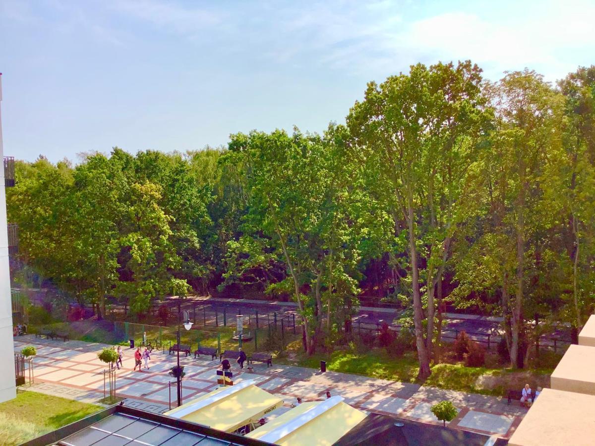 Apartamenty Baltic Fort - Visitopl シフィノウイシチェ エクステリア 写真