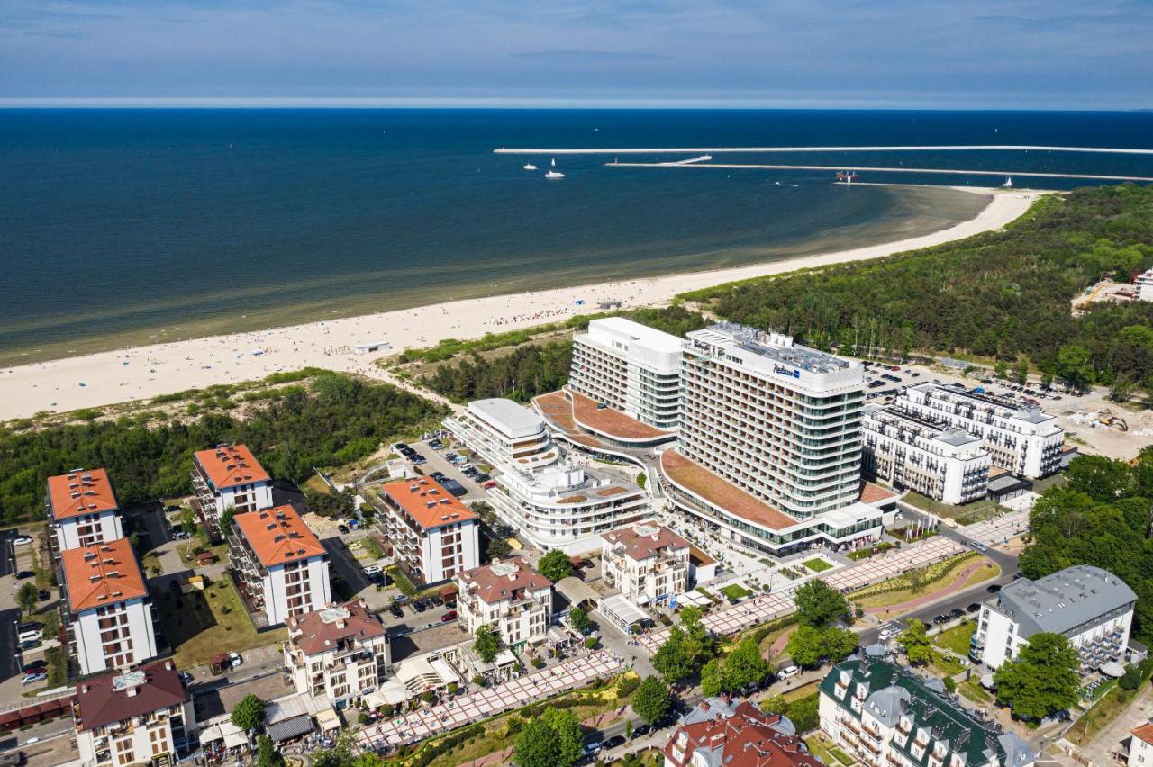 Apartamenty Baltic Fort - Visitopl シフィノウイシチェ エクステリア 写真