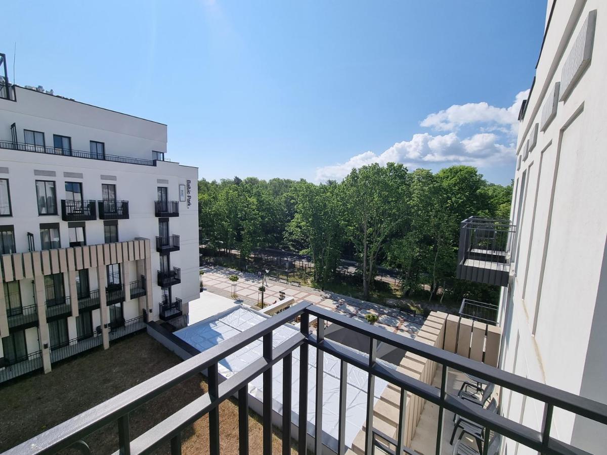 Apartamenty Baltic Fort - Visitopl シフィノウイシチェ エクステリア 写真